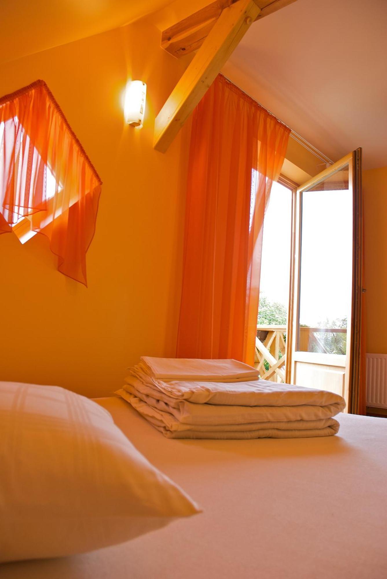 Hotel Viesu Maja Janis Madona Zewnętrze zdjęcie