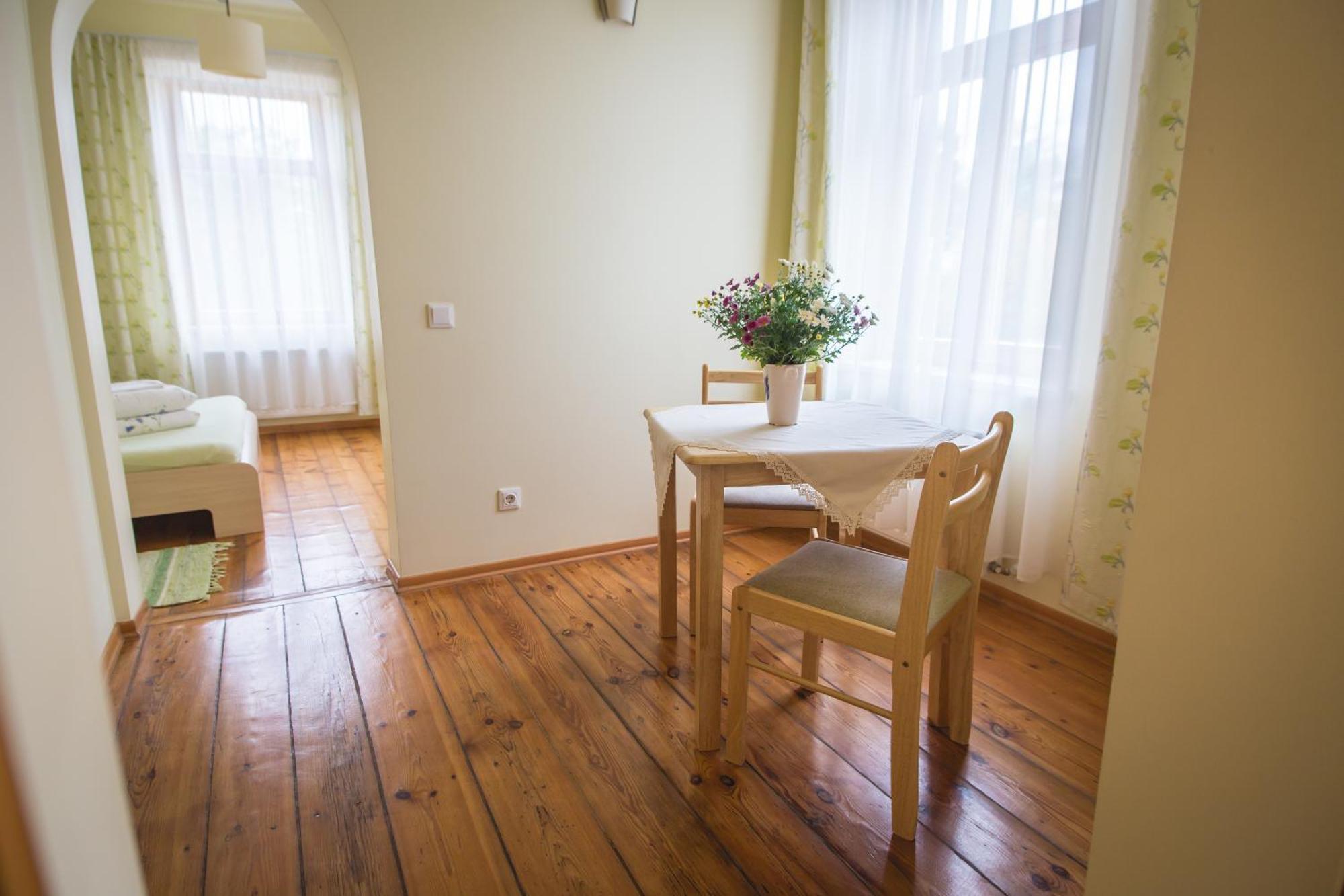 Hotel Viesu Maja Janis Madona Zewnętrze zdjęcie